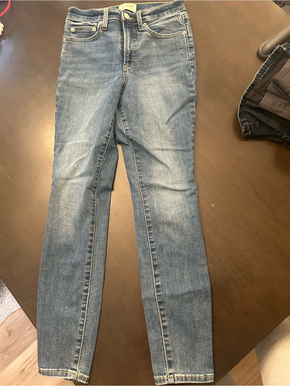 Universal Thread skinny jeans- Slim Fit